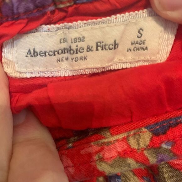 Abercrombie & Fitch Red and Blue Floral Mini Skirt - Picture 5 of 5